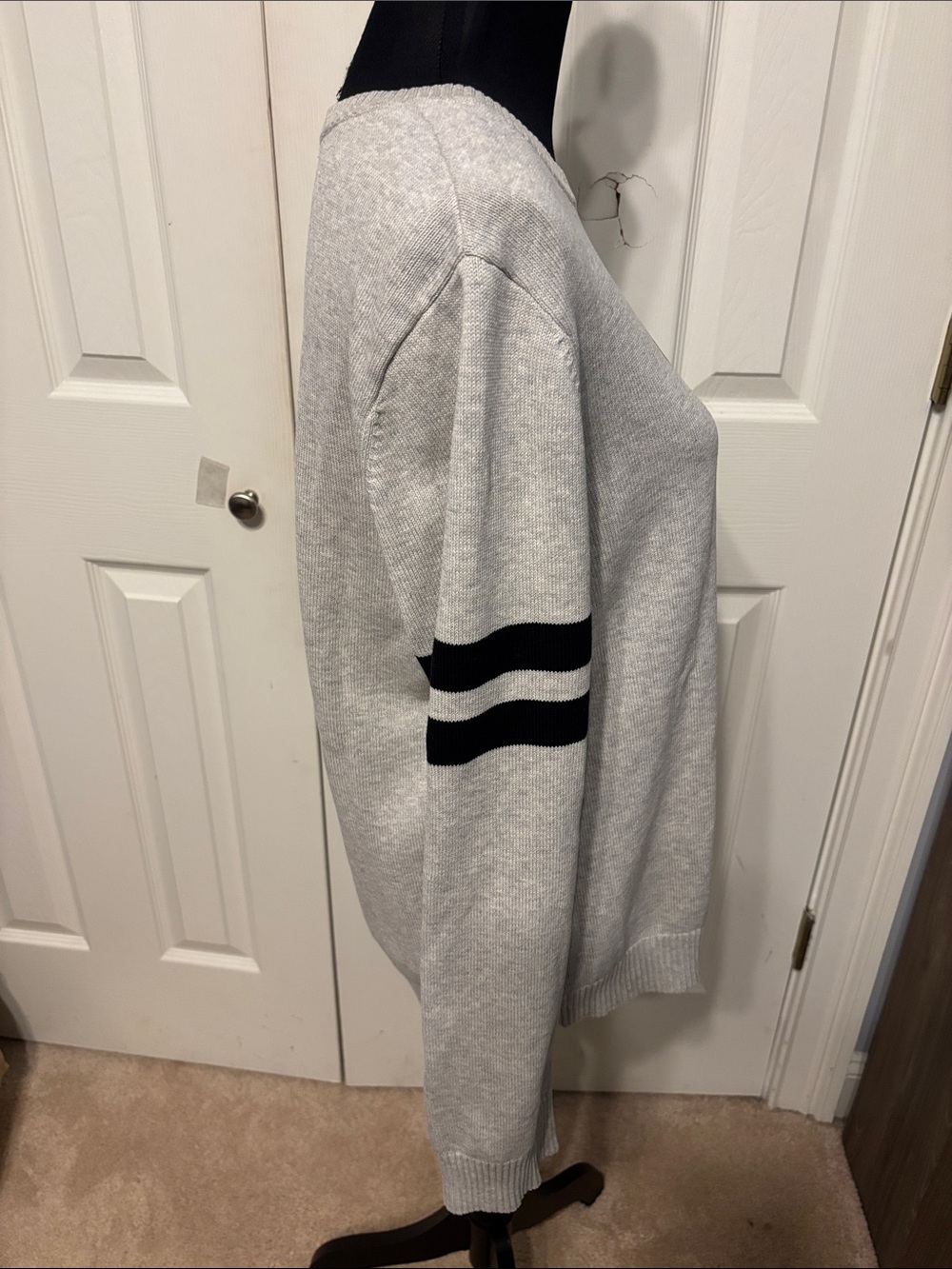 A21 French Bulldog Crewneck Sweater - Picture 4 of 7